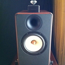 Top to bottom: Brilliant Super Tweeter, compression tweeter and Papyrus pulp paper midrange driver in articulated head unit.