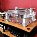 It's always fun to fire up the Basis turntable.  It's such an amazing front-end!